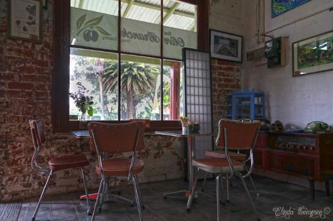 The Olive Branch Prom Country - Port Augusta Accommodation 0