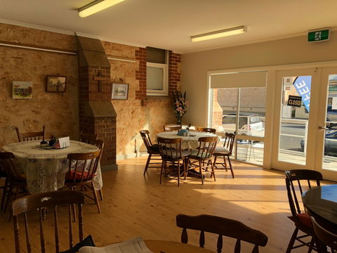 Anglican Community Cafe, Limestone Art Gallery & Cornish Garden - Port Augusta Accommodation 2