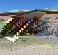Binalong Community Club - Port Augusta Accommodation