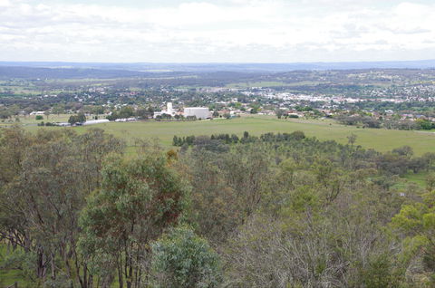 McIlveen Park Lookout - Port Augusta Accommodation 1