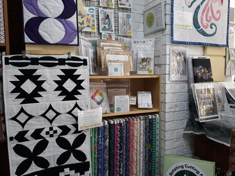 Sew Bright Alpine Quilting - Port Augusta Accommodation 2