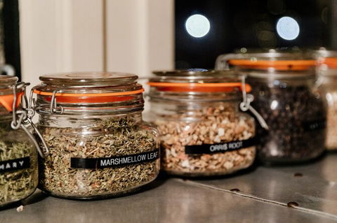 Making Your Own Gin Distillery Tour And Tasting Experience - Port Augusta Accommodation 7