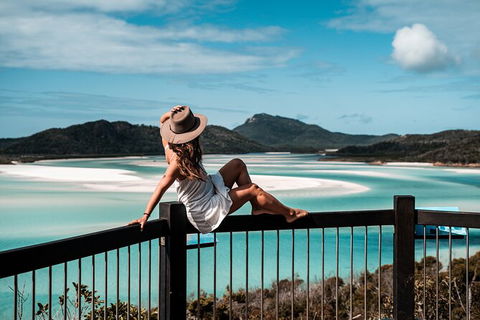 Day Sail The Whitsunday Islands On Atlantic Clipper From Airlie Beach - Port Augusta Accommodation 10