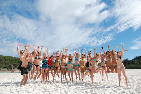 Day Sail The Whitsunday Islands On Atlantic Clipper From Airlie Beach - Port Augusta Accommodation 1