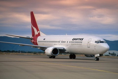 4 Seat SUV Sedan | Brisbane Airport - Sunshine Coast Private Transfer - Port Augusta Accommodation 5