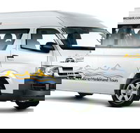13 Seat Minibus  Brisbane Airport - Sunshine Coast Private Transfer - Port Augusta Accommodation