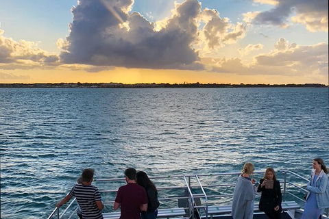 Sunset Twilight Cruise In Hervey Bay - Port Augusta Accommodation 4