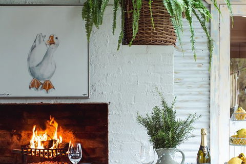 Mornington Peninsula 2-6 Guests Lunch And Inc Wine Tasting At Quealy Winemakers - Port Augusta Accommodation 2