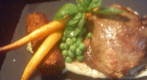 Macauleys Restaurant - Port Augusta Accommodation 5