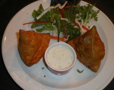 Tandoor & Curry Hut Indian Restaurant - Port Augusta Accommodation 3