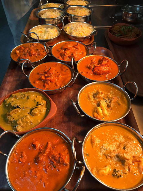 Royal Indian Kitchen Restaurant - Port Augusta Accommodation 3