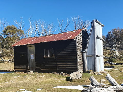 Hedonistic Hiking's Razorback To Harrietville - Port Augusta Accommodation 0