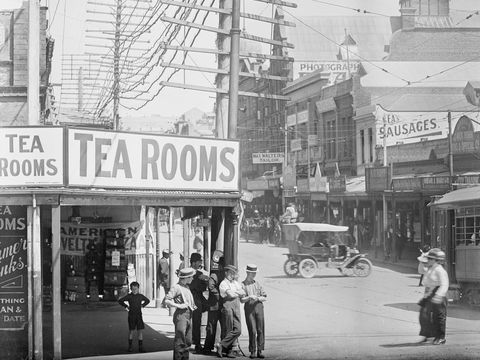 Perth: An Accidental History - Port Augusta Accommodation 0