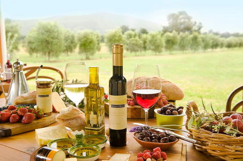 Whispering Brook Olive Long Table Luncheon - Port Augusta Accommodation 2