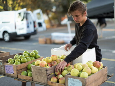 Carlton Farmers' Market - Port Augusta Accommodation 0