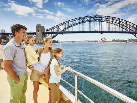 Fathers Day Lunch Cruise - Port Augusta Accommodation 1