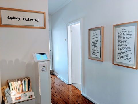 Introduction To Meditation: Know Your Mind And Learn How To Free Your Mind - Port Augusta Accommodation 2