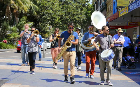 Manly Jazz - Port Augusta Accommodation 0