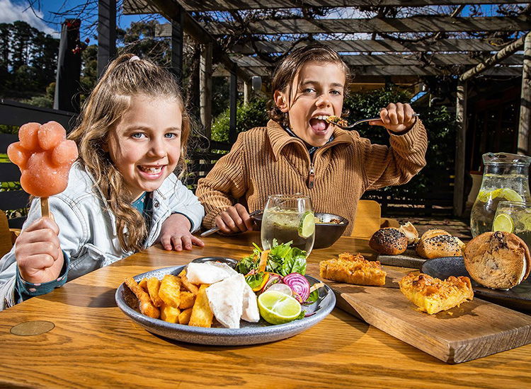 Family-Friendly Eateries