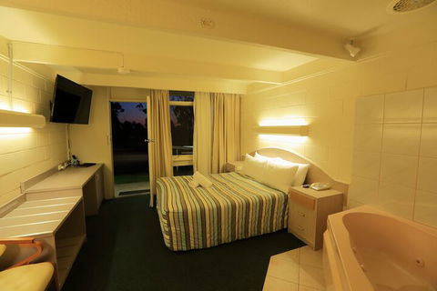 Absolute Lakes Entrance - Port Augusta Accommodation 7