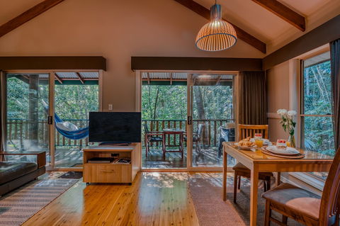 Narrows Escape Rainforest Retreat - Port Augusta Accommodation 2
