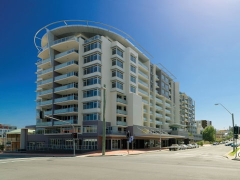Adina Apartment Hotel Wollongong - Port Augusta Accommodation 1