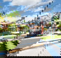 Tropical Queenslander - Port Augusta Accommodation