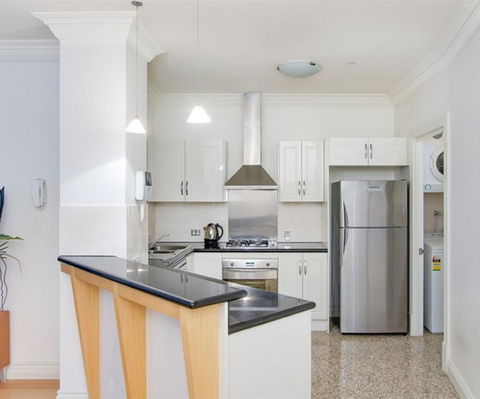 Macarthur Chambers - Port Augusta Accommodation 6