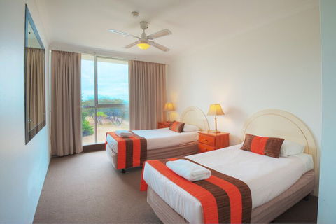 Golden Sands Apartments - Port Augusta Accommodation 4
