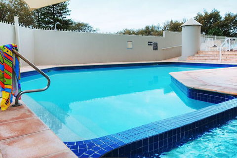 Golden Sands Apartments - Port Augusta Accommodation 3
