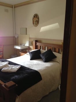 Walcha Royal Accommodation - Port Augusta Accommodation 4