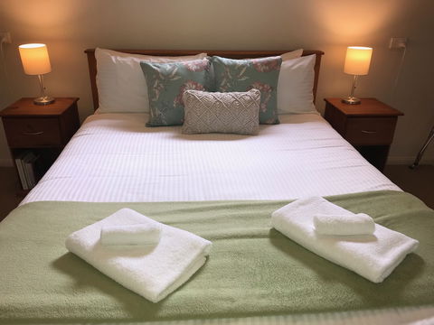 On Obi Maleny - Port Augusta Accommodation 5
