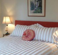 Every Man  His Dog Vineyard - Port Augusta Accommodation