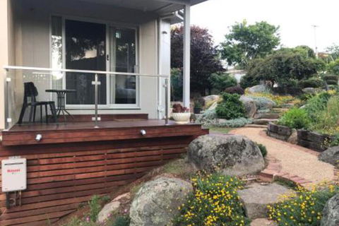 SIGNAL BOX Short Stay - Port Augusta Accommodation 6