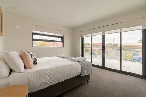 Kangaroo Bay Apartments - Port Augusta Accommodation 7