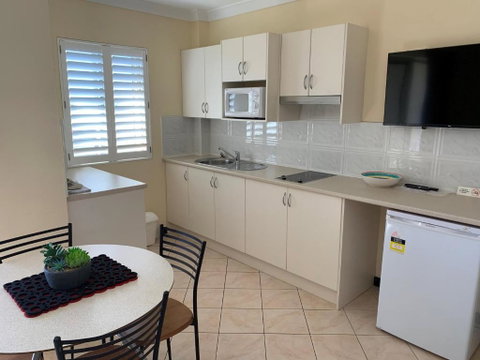 Bel Mondo Apartments - Port Augusta Accommodation 4