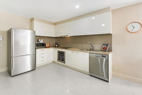 Salt 13 Luxury Apartment - Port Augusta Accommodation 1