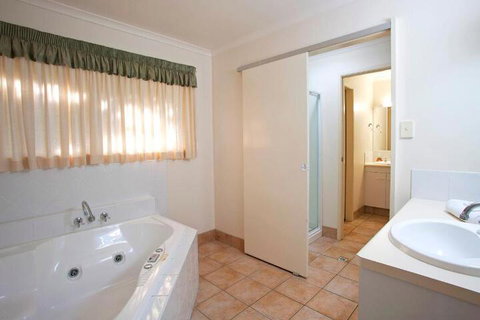 Verandahs - Port Augusta Accommodation 3