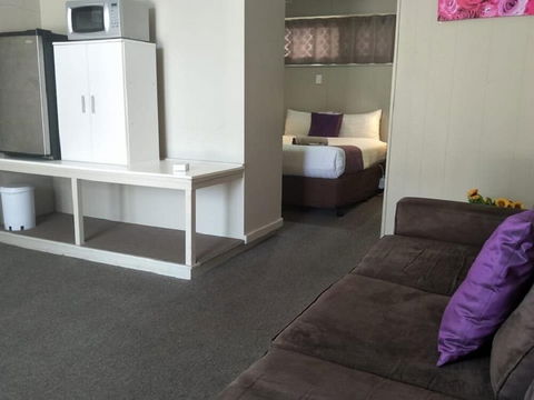Smerdon Lodge Motel - Port Augusta Accommodation 3