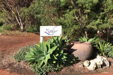 Zephyr Studio - Port Augusta Accommodation 5