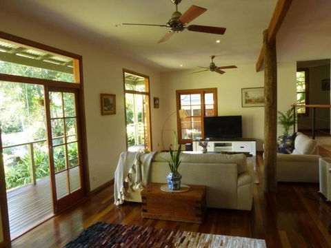 Magnolia Cottage - Port Augusta Accommodation 6