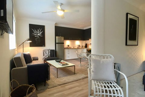 Sydneys Rushcutters Bay Retreat - Port Augusta Accommodation 3