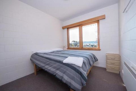 Alpine Apartment Great Location With Views Of Lake Jindabyne - Port Augusta Accommodation 5