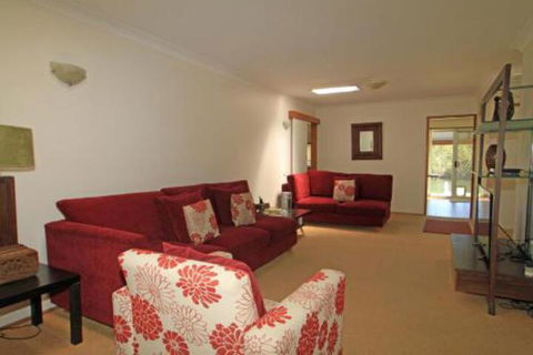 Ranu House Waterfront - Port Augusta Accommodation 3