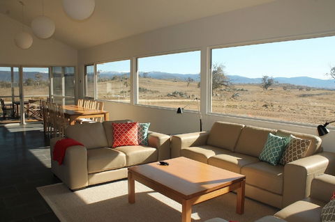 Manna Tree Farm -modern Home With Majestic Views In Stunning Countryside - Port Augusta Accommodation 4