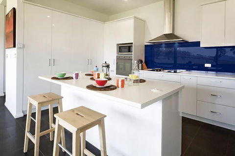 Manna Tree Farm -modern Home With Majestic Views In Stunning Countryside - Port Augusta Accommodation 3