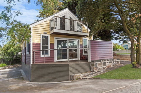 JOHANSSONS PERCH COTTAGE - Port Augusta Accommodation 3