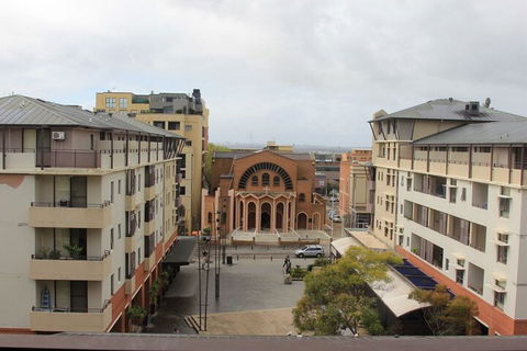 Short Train Ride To Sydney CBD - Port Augusta Accommodation 6