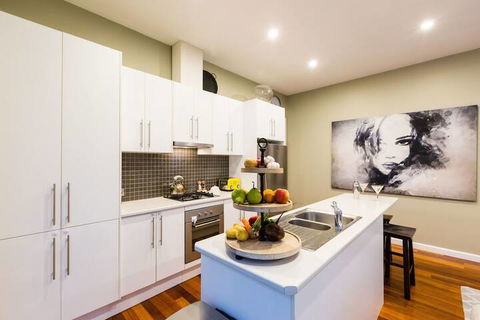 ELISE, 2BDR Windsor House - Port Augusta Accommodation 2