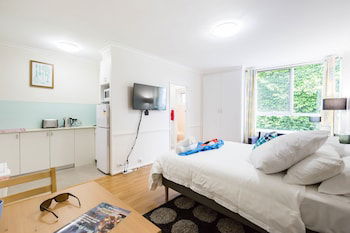 GENIE, 1BDR East Melbourne Studio - Port Augusta Accommodation 0